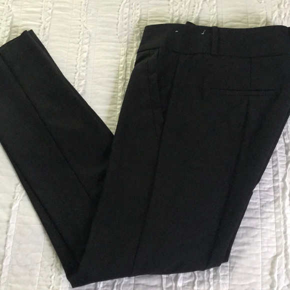 LOFT Pants - Loft modern skinny ankle pant size 0 black